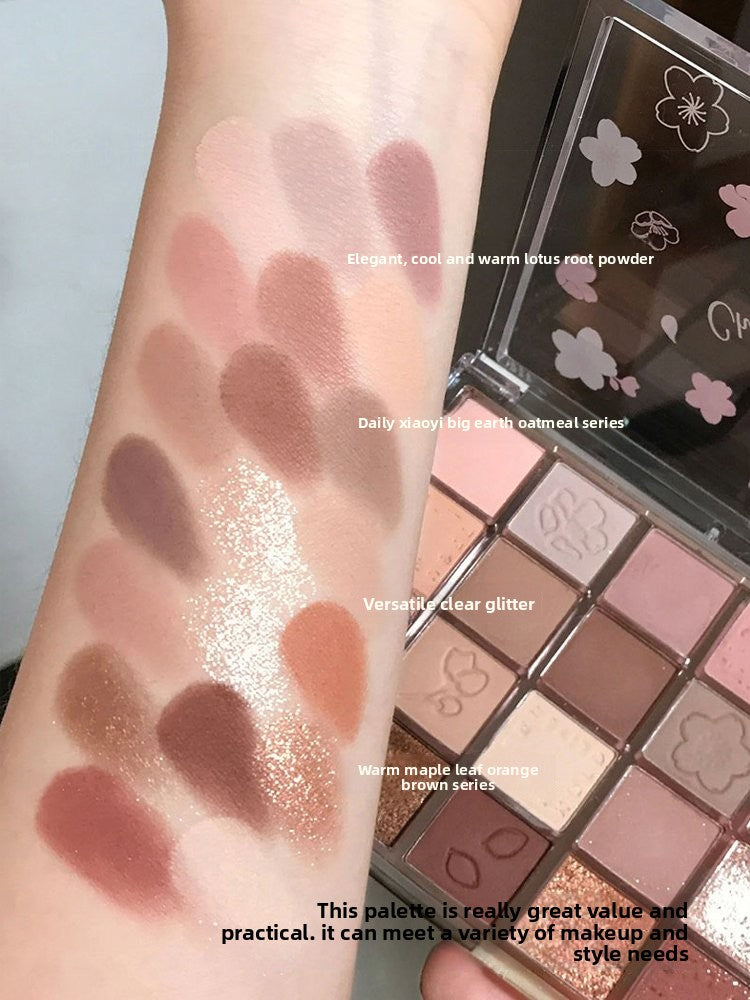 Eyeshadow for students? makeup