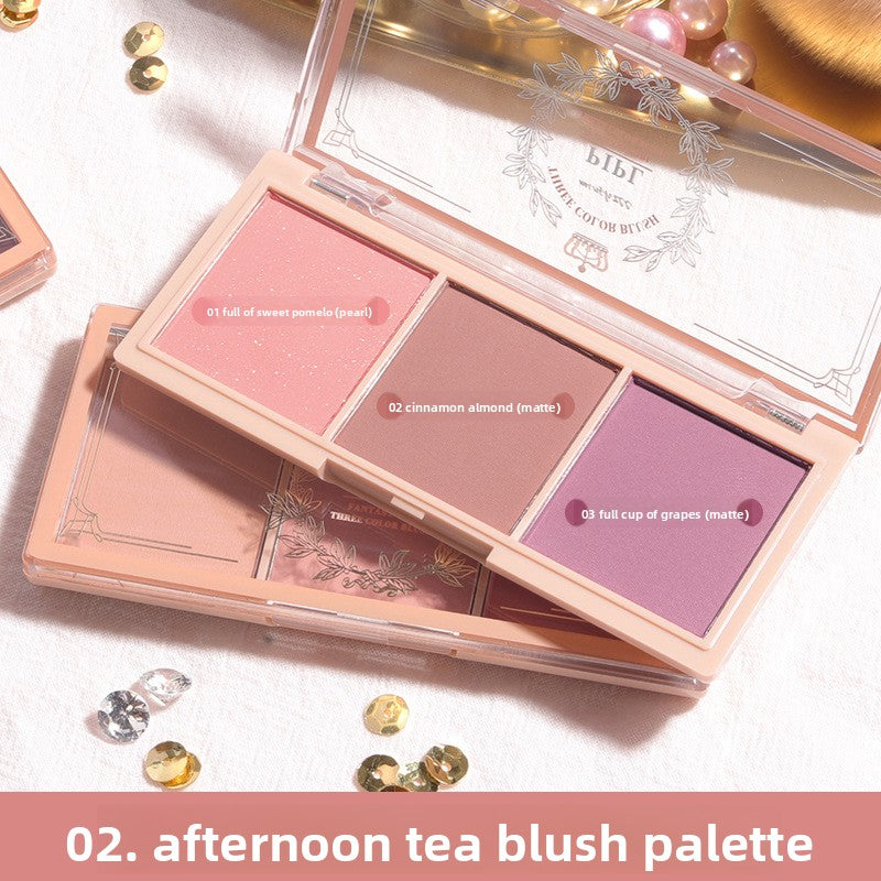 Three-Color Matte Blush Palette