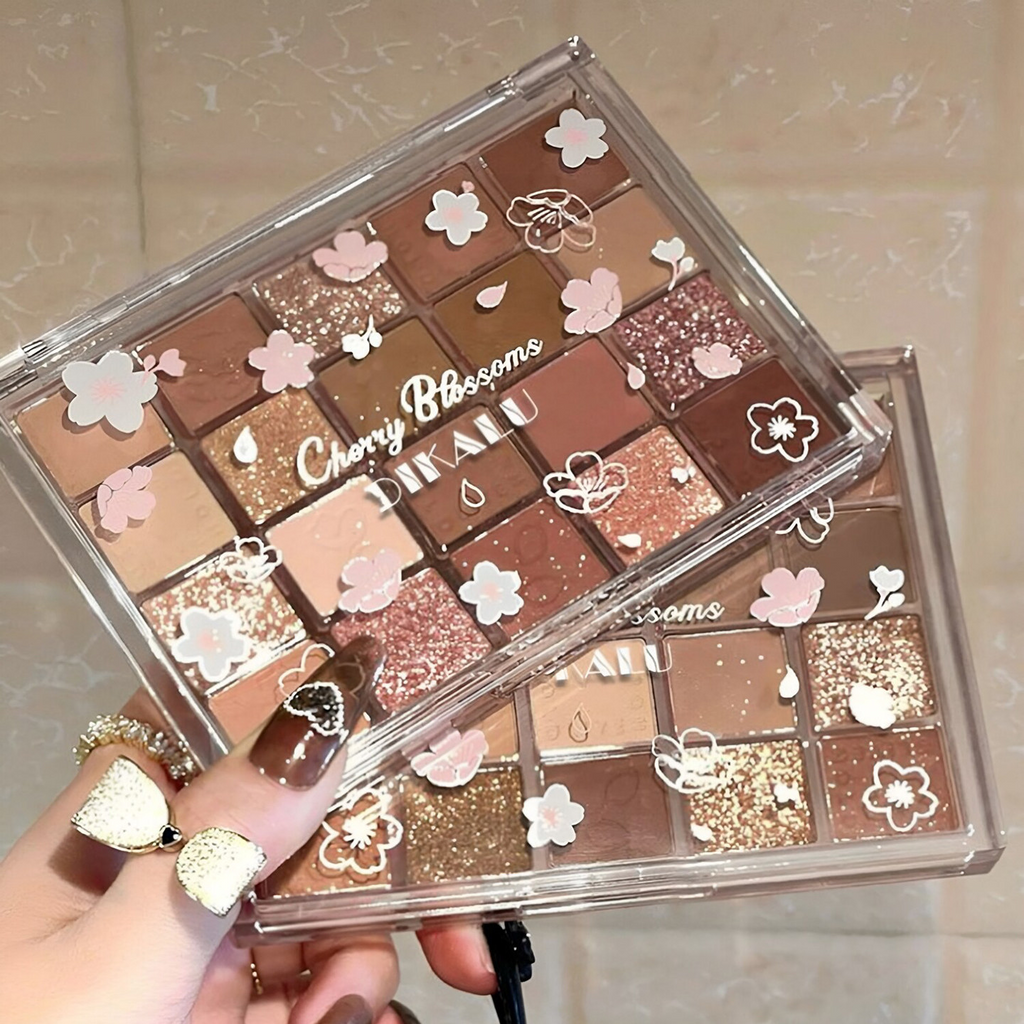 Eyeshadow for students? makeup